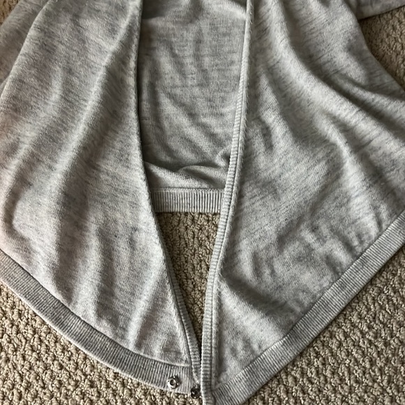 Ivivva cardigan. - Picture 3 of 4